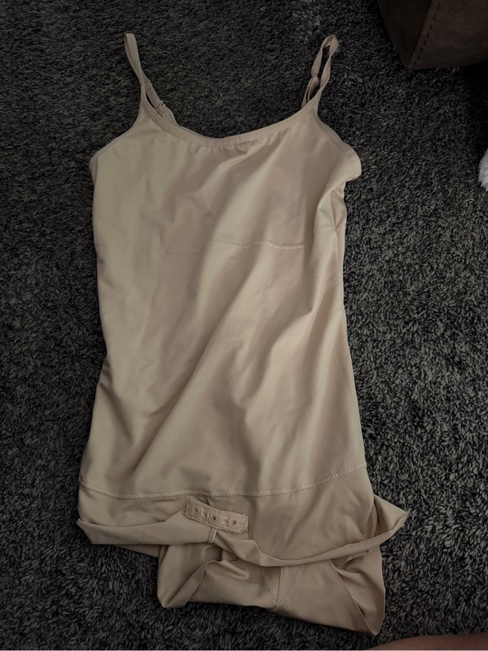 Maidenform Beige Seamless Slip Camisole with Adjustable Straps